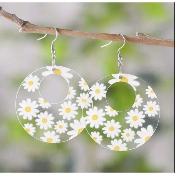 CLEAR ACRYLIC DAISY PRINT EARRINGS - Picture 2 of 6